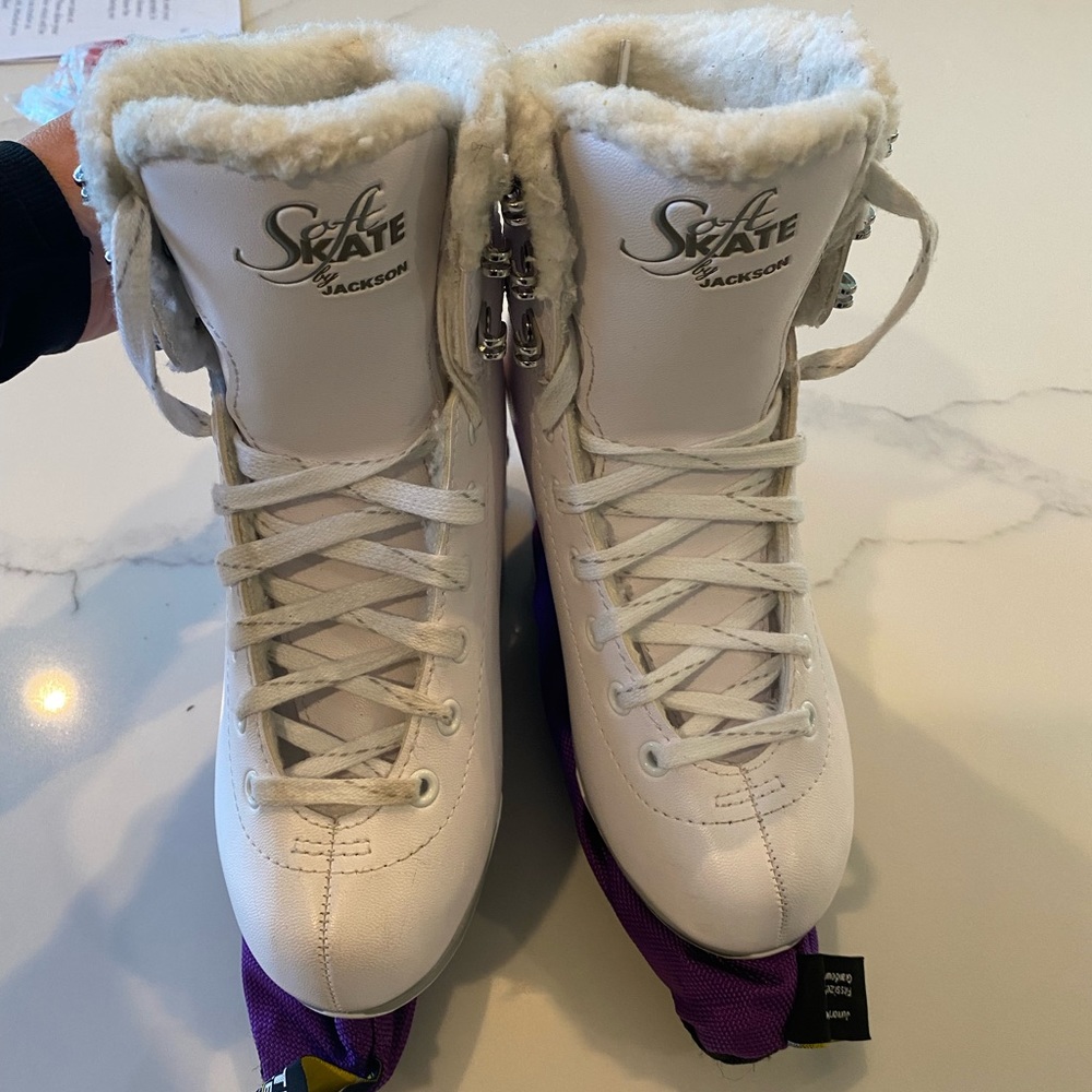 Jackson soft skates